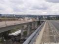 Z mostní estakády na Krejcárku byly postupně odstraněny všechny zbytné konstrukční vsrty a došlo k očistění mostovky až na základní desku. | 16.07.2022