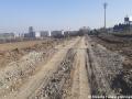 Po provedené skrývce ornice začínají zemní práce na výstavbě tramvajové tratě Holyně - Slivenec. | 01.03.2023