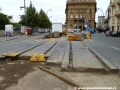 Zachovalé velkoplošné panely BKV umožňují automobilům výjezd z Žofína. | 29.7.2011