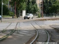 Oproti Liberci v Bratislavě naštěstí do konce nedotažené snahy o provozování tramvají na rozchodu 1435 mm nalezneme v podobě třetí kolejnice například v okolí obratiště ŽST Vinohrady od roku 1991. | 14.7.2011
