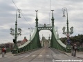 Most Svobody byl postaven mezi lety 1894 a 1896 a původně se jmenoval most Františka Josefa I., za jehož osobní přítomnosti byl také otevřen.
Jeho vzhled pouze imituje podobu řetězového typu mostu, ve skutečnosti se jedná o trámový příhradový most... | 12.7.2012