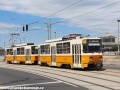 Souprava vozů T5C5 ev.č.4041+4040 vypravená na linku 18 míří k zastávce Döbrentei tér. | 12.7.2012