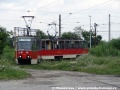 Ve smyčce Raków Dworzec PKP zachycena souprava vozů Konstal 105Na ev.č. 644+645, která po výměně čelní orientace byla zepředu linka 1, z boku linka 1(2), a zezadu linka 2. | 26.7.2014