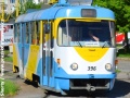Voz ev.č.396 väčšinou premávajúci ako sólo na linke 3 prichádza k zastávke Južná tr.125. | 30.4.2012
