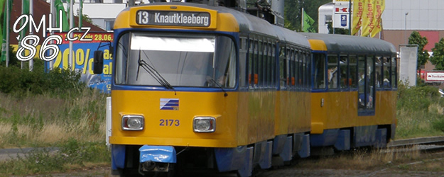 Souprava T4D-M + T4D-M + B4D-NF vedena vozem ev.č.2173 na lince 13 ve směru Heiterblick, Teslastraße. | 26.6.2008