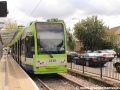 V konečné zastávce Beckenham Junction manipuluje vůz Flexity Swift CR4000 #2538 vypravený na linku 2. | 5.7.2014