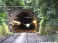 Již jednou zmíněný tunel, kterým nyní uhání tramvaje, před lety využívala železnice. | 5.7.2014
