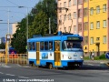 Linka 11 odbočuje ze zastávky Kino Luna na ulici Svornosti. | 4.8.2012