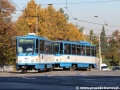 Souprava vozů T6A5 ev.č.1138+1134 odbočuje z Martinovské na ulici 28.října. | 19.10.2012