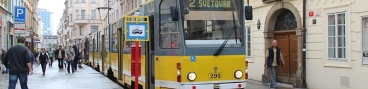 Vozy KT8D5-RN2P ev.č.295 a 293 v zastávce Prešovská. | 14.10.2014