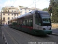 Largo di Torre Argentina, FIAT Cityway I na lince č. 8 odstavená v remíze tramvajové trati u konečné Argentina. | duben 2010