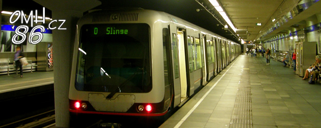 Linka metra D ve stanici Beurs. | 2.-3.8.2010