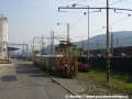 Výhybna úzkorozchodné drážky v areálu Spolchemie v Ústí nad Labem s vozíky naloženými kontejnery s odpadní sádrou a elektrickými lokomotivami typu TLD 6,5 ev.č.31 a TLD 10 ev.č.T26 a T25 | 19.10.2006