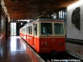 V hale stanice Štrba postává odstavená ozubnicová jednotka 405 953-1+905 953-6 | 10.8.2010
