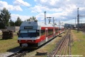 Ve společnosti kolejí standardního rozchodu v prostoru železniční stanice Poprad-Tatry míří do depa TEŽ v Popradu souprava jednotek 425 951-1+425 954-5. | 30.6.2017
