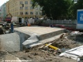 Během rekonstrukce Sokolovské ulice byly odtěženy nadklenební vrty a klenby mostu se odhalily v celé své „nahotě“. Díky tomu si můžeme udělat jasný obrázek o původní šíři mostu. | 12.7.2005