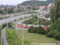 Celkový pohled na smyčku Nádraží Braník s odstavenými vozy T3R.P z železničního mostu. | 30.6.2004