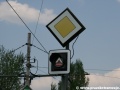 Ve směru od nácestné zastávky Nádraží Braník získává řidič tramvaje informaci, že bude následovat signál stůj. | 24.4.2011