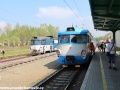 Jednotky 451.095-4+451.096-2 a 451.045-9+451.046-7 v železniční stanici Milovice. | 26.4.2014