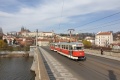 Pohlednice 037: Vozy T2 #6003 a #6004 na Mánesově mostě