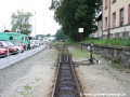 Nultý kilometr úzké železničky na jindřichohradeckém zhlaví, za výhybkami pokračuje již jen jednokolejný šturc | 30.7.2008
