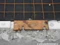 Podkladnice, před lety upínala kolejnice k původní betonové desce... | 24.7.2011