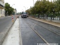 Přímý úsek tratě u vyústění Divadelní ulice je již podbetonovaný a je na něm zřizována první vrstva asfaltového zákrytu. | 29.7.2011