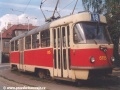 Vůz T3 ev.č.6115 ještě jako provozní řazený jako řízený v soupravě s neznámým čelním vozem na lince 18 ve smyčce Petřiny | září 1995
