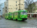 Souprava vozů T3 #6828+6831 vypravená na linku 10 projíždí křižovatkou dolní Palmovka k Sokolovské ulici | 17.4.2005