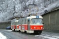 Souprava vozů T3 #6838+6839 vypravená na linku 17 míří k Letenskému tunelu. | 23.1.2005