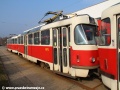 Vůz T3 ev.č.6876 odstavený na povrchové koleji v Ústředních dílnách. | 23.3.2012