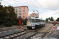 Sólo vůz T3SUCS #7025 vypravený na linku náhradní dopravy 36 odbavuje cestující v zastávce Na padesátém. | 5.10.2012