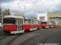 Vozy T3SUCS ev.č.7130 a 7084 určené k odprodeji před odjezdem z Ústředních dílen. | 2.11.2012