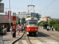 Souprava vozů T3M ev.č.8023+8084 vypravená na linku 26 stanicuje v zastávce Strašnická. | 2.6.2008