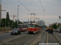 Souprava vozů T3M ev.č.8058+8020 vypravená na linku 8 míjí zastávku Nádraží Veleslavín. | 23.5.2008
