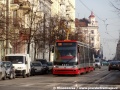 Cvičnou jízdu s vozem Škoda 15T ev.č.9241 absolvuje ve Vinohradské ulici další z adeptů na oprávnění k ovládání tohoto vozu. | 27.1.2012