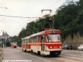 Souprava vozů T3 ev.č.5502+5513 projíždí křižovatkou  u Letenského tunelu | 27.2.2002