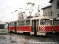 Manipulační vůz T3 ev.č.5557 vozovny Vokovice ve vozovně Žižkov. | 11.1.2002